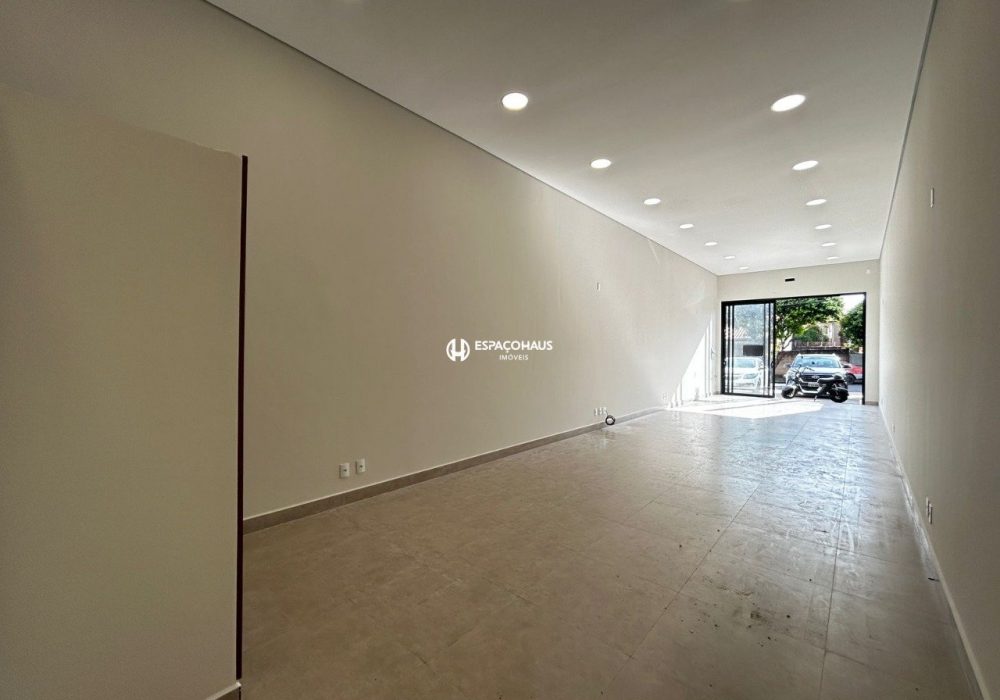 Salão Comercial / Loja com 100m² no bairro Jardim Bom Princípio em Indaiatuba