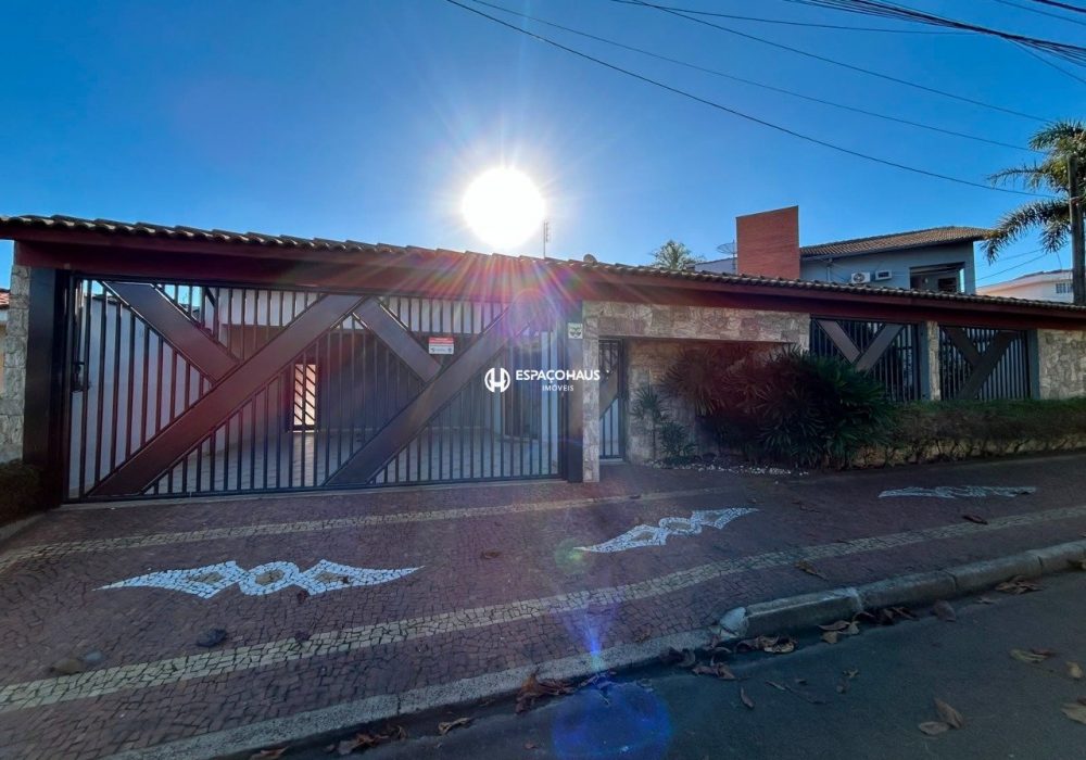 Casa com 304m², 4 quartos no bairro Solar de Itamaracá em Indaiatuba
