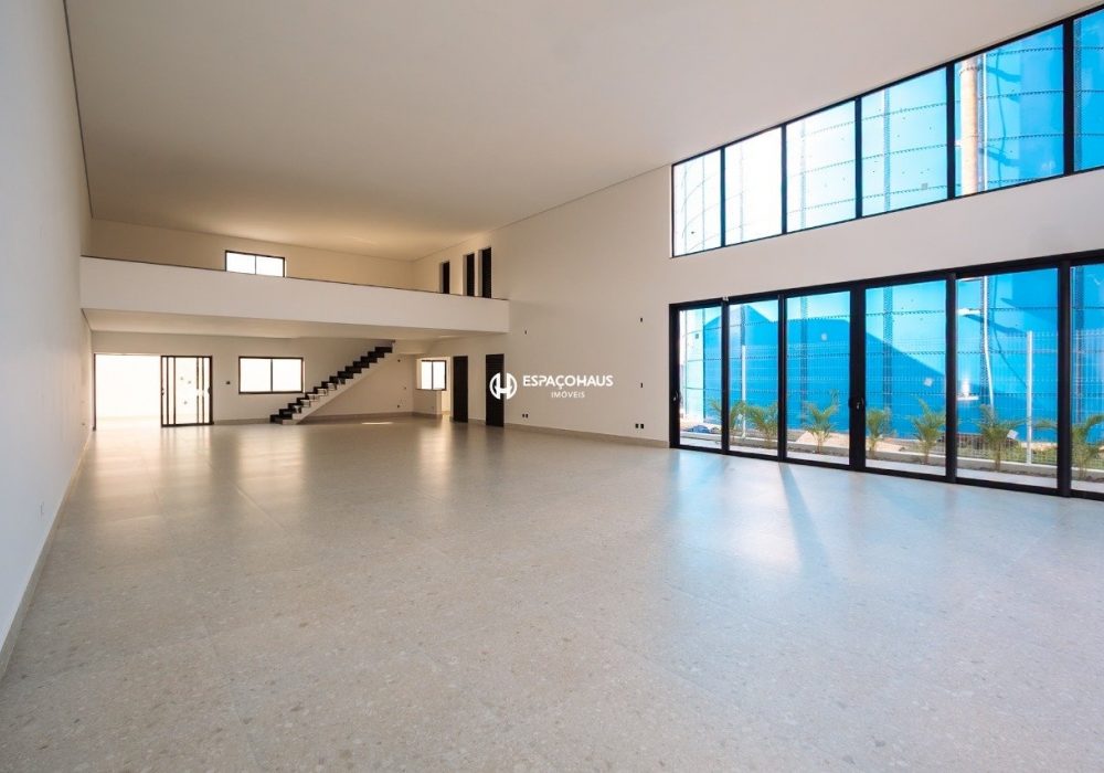 Galpão Comercial / Industrial com 295m² no bairro Jardim Residencial Dona Maria José em Indaiatuba