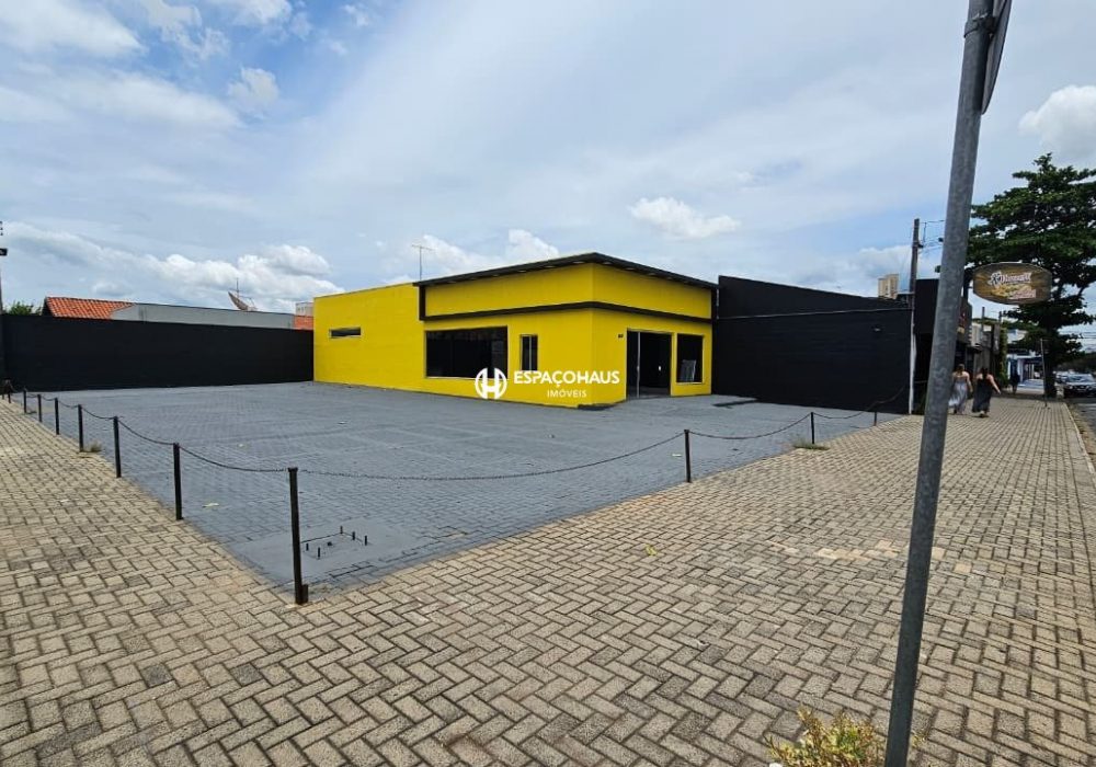 Salão Comercial / Loja com 140m² no bairro Cidade Nova I em Indaiatuba