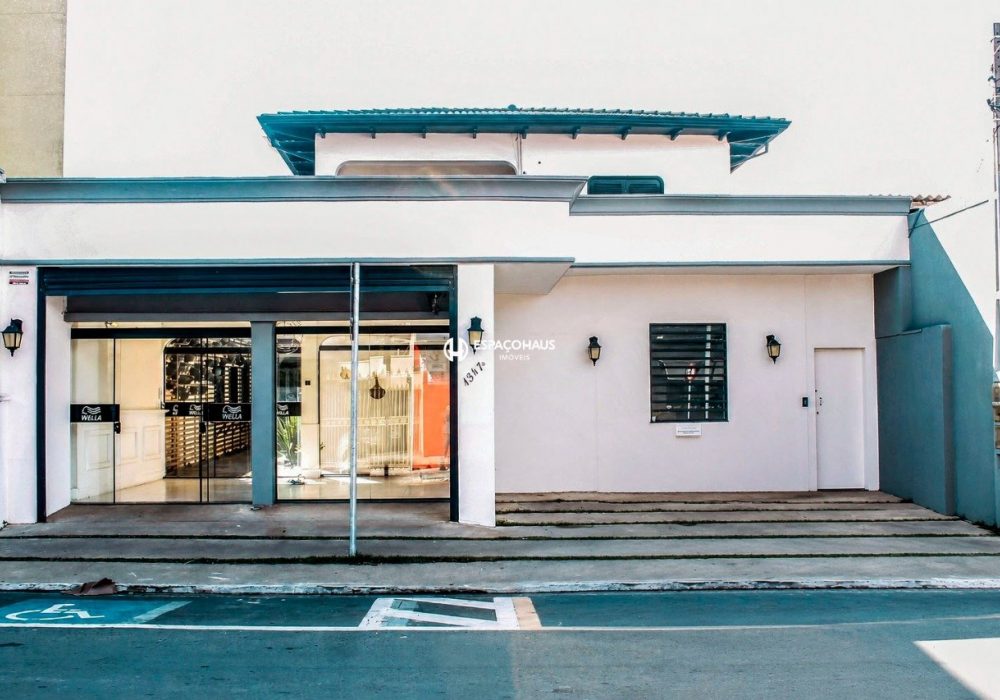 Casa comercial com 375m² no bairro Centro em Indaiatuba