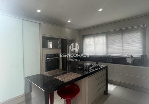 Casa em Condomínio com 194m², 3 quartos no bairro Jardim Residencial Terra Nobre em Indaiatuba