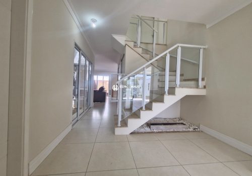 Casa em Condomínio com 200m², 4 quartos no bairro Jardim Portal dos Ipês em Indaiatuba