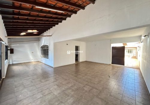 Casa com 212m², 3 quartos no bairro Centro em Indaiatuba