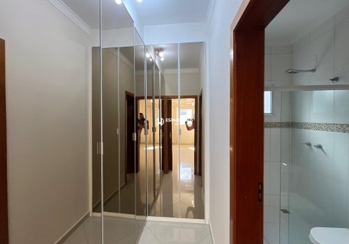 Casa em Condomínio com 165m², 3 quartos no bairro Jardim Residencial Terra Nobre em Indaiatuba