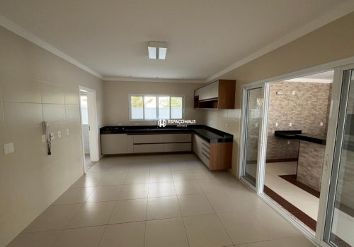 Casa em Condomínio com 392m², 4 quartos no bairro Condomínio Helvetia Park I em Indaiatuba