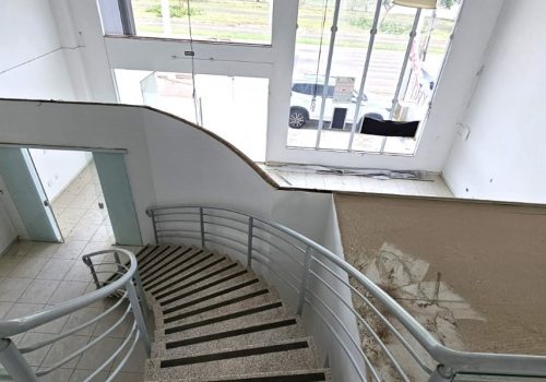 Salão Comercial / Loja com 260m² no bairro Jardim Colonial em Indaiatuba