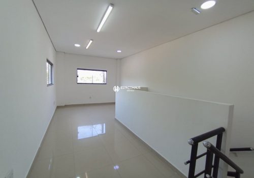 Galpão Comercial / Industrial com 165m² no bairro Centro Empresarial de Indaiatuba em Indaiatuba