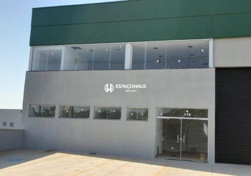 Galpão Comercial / Industrial com 425m² no bairro Comercila Bortoletto em Indaiatuba