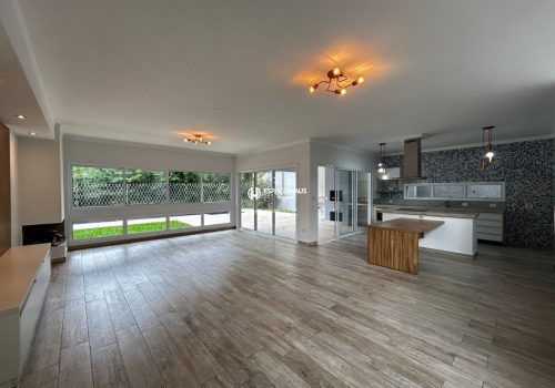 Casa em Condomínio com 256m², 3 quartos no bairro Jardim dos Lagos em Indaiatuba