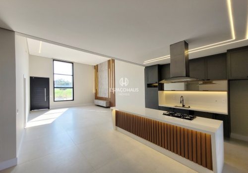 Casa em Condomínio com 225m², 3 quartos no bairro Condomínio Villa Sapezal em Indaiatuba
