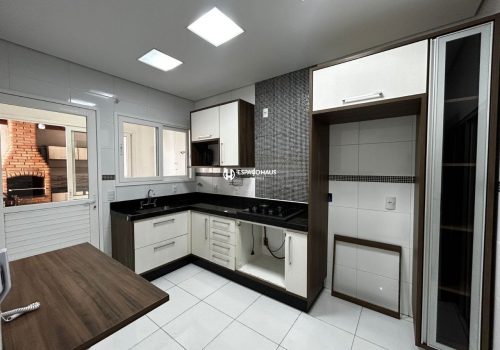 Casa em Condomínio com 186m², 3 quartos no bairro Vila Suíça em Indaiatuba