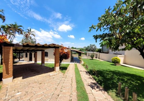 Chácara em Condomínio com 369m², 3 quartos no bairro Terras de Itaici em Indaiatuba