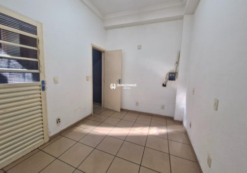 Salão Comercial / Loja com 96m² no bairro Centro em Indaiatuba