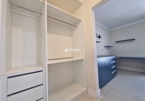 Casa em Condomínio com 200m², 4 quartos no bairro Jardim Portal dos Ipês em Indaiatuba