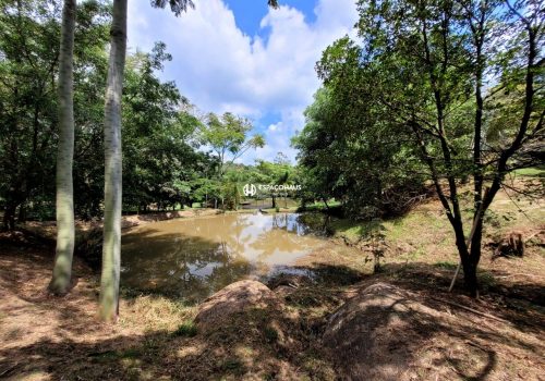 Sítio com 400m², 4 quartos no bairro Parque da Grama em Indaiatuba