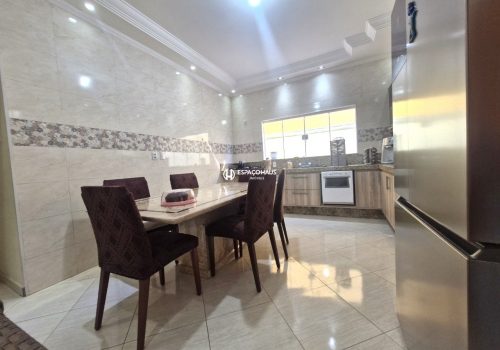 Casa com 220m², 3 quartos no bairro Jardim Umuarama em Indaiatuba