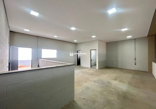 Galpão Comercial / Industrial com 376m² no bairro Residencial Monte Verde em Indaiatuba