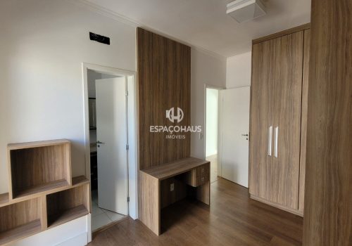 Casa em Condomínio com 187m², 3 quartos no bairro Vila Suíça em Indaiatuba