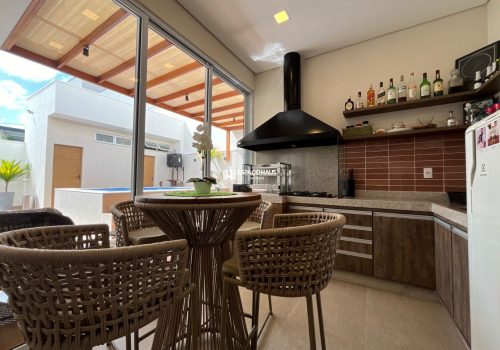 Casa em Condomínio com 347m², 4 quartos no bairro Jardim Bréscia em Indaiatuba