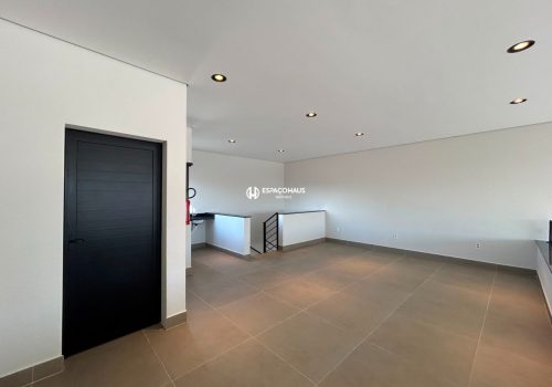 Galpão Comercial / Industrial com 150m² no bairro Jardim Monte Carlo em Indaiatuba