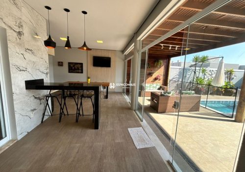 Casa em Condomínio com 303m², 3 quartos no bairro Jardim Residencial Terra Nobre em Indaiatuba