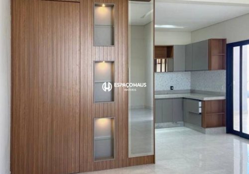 Casa em Condomínio com 215m², 3 quartos no bairro Jardim Residencial Maria Dulce em Indaiatuba