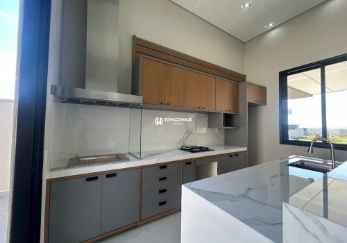 Casa em Condomínio com 195m², 3 quartos no bairro Jardim Residencial Dona Maria Candida em Indaiatuba