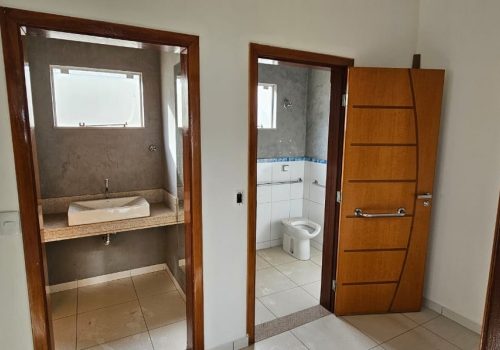 Salão Comercial / Loja com 260m² no bairro Jardim Colonial em Indaiatuba
