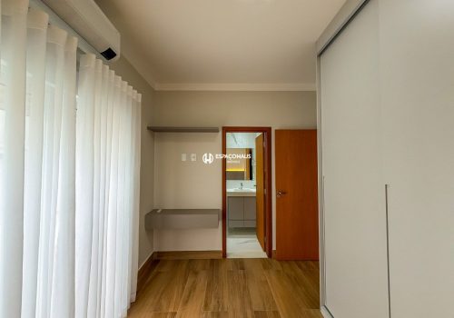 Casa em Condomínio com 187m², 3 quartos no bairro Jardim Residencial Maria Dulce em Indaiatuba