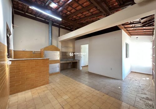 Casa com 212m², 3 quartos no bairro Centro em Indaiatuba