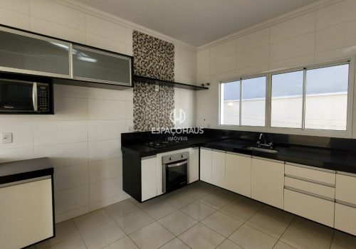 Casa em Condomínio com 198m², 3 quartos no bairro Jardim Residencial Maria Dulce em Indaiatuba