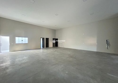 Salão Comercial / Loja com 222m² no bairro Jardim dos Colibris em Indaiatuba