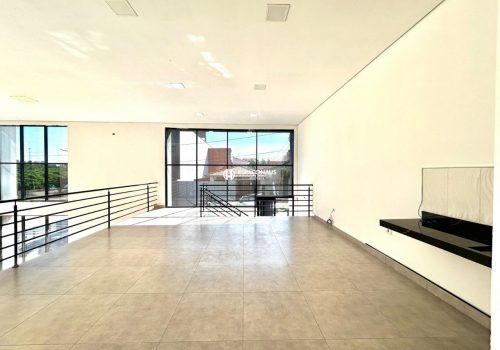 Galpão Comercial / Industrial com 244m² no bairro Jardim São Francisco em Indaiatuba