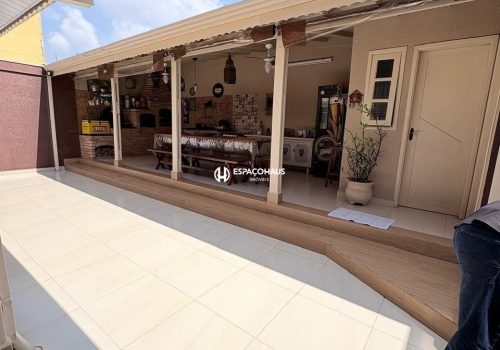Casa com 213m², 4 quartos no bairro Jardim Esplanada em Indaiatuba