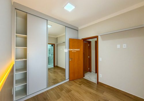Casa em Condomínio com 187m², 3 quartos no bairro Jardim Residencial Maria Dulce em Indaiatuba