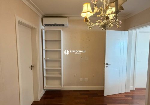 Casa em Condomínio com 300m², 3 quartos no bairro Altos de Itaici em Indaiatuba