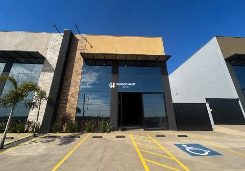 Galpão Comercial / Industrial para Alugar com 376m² no bairro Residencial Monte Verde em Indaiatuba