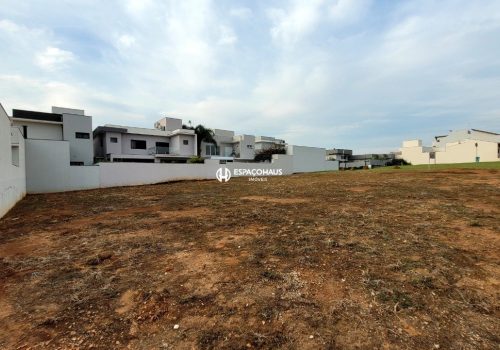 Terreno em Condomínio para Comprar com 391m² no bairro Jardim Residencial Dona Lucilla em Indaiatuba