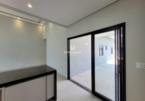 Casa em Condomínio com 161m², 3 quartos no bairro Jardins Di Roma em Indaiatuba