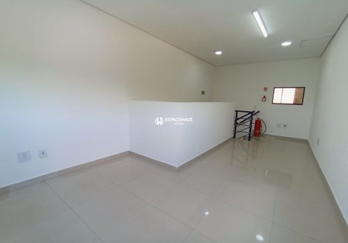 Galpão Comercial / Industrial com 165m² no bairro Centro Empresarial de Indaiatuba em Indaiatuba