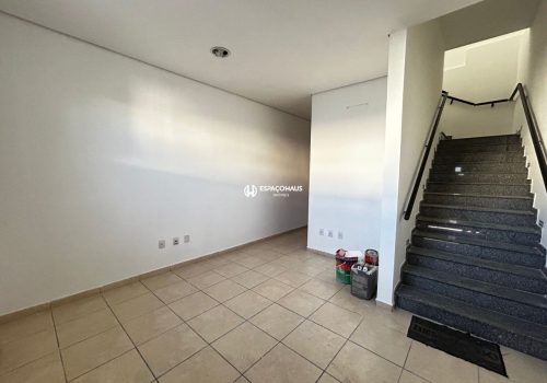 Galpão Comercial / Industrial com 700m² no bairro Recreio Campestre Jóia em Indaiatuba