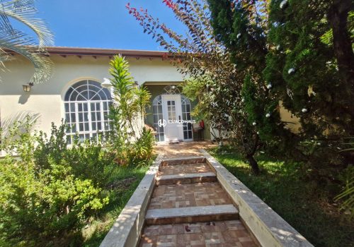 Casa para Comprar com 220m², 4 quartos no bairro Solar de Itamaracá em Indaiatuba