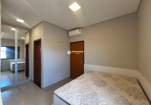 Casa em Condomínio com 186m², 3 quartos no bairro Jardim Residencial Terra Nobre em Indaiatuba
