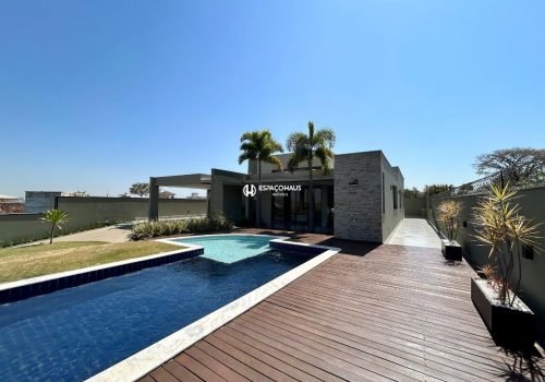 Chácara em Condomínio para Comprar com 261m², 3 quartos no bairro Terras de Itaici em Indaiatuba