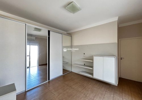 Casa em Condomínio com 184m², 3 quartos no bairro Jardim Portal dos Ipês em Indaiatuba