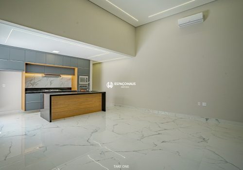 Casa em Condomínio com 194m², 3 quartos no bairro London Park em Indaiatuba