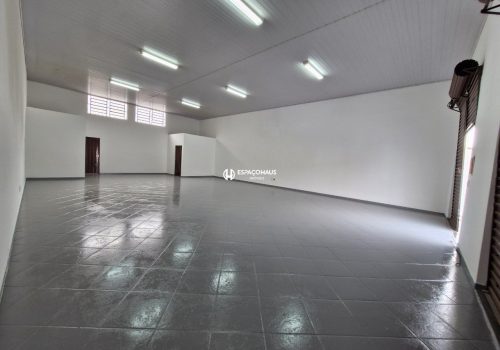 Salão Comercial / Loja com 150m² no bairro Residencial Monte Verde em Indaiatuba