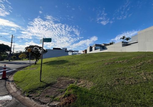 Terreno em Condomínio com 407m² no bairro Jardim Residencial Terra Nobre em Indaiatuba