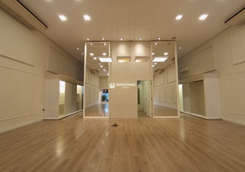 Salão Comercial / Loja com 207m² no bairro Centro em Indaiatuba
